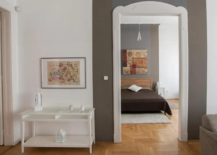 Royal Center Apartmán