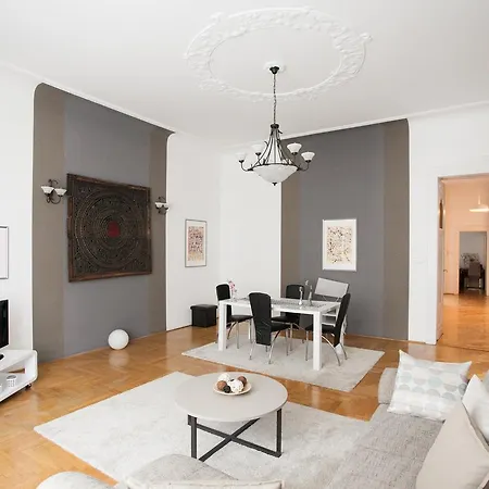 Appartamento Royal Center