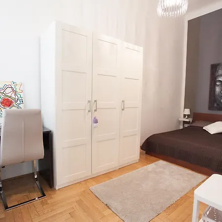 Royal Center * 布达佩斯